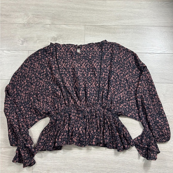 Anthropologie Nichola Peplum Blouse Black Pink Dark Floral Whimsy Boho Fairy - Picture 4 of 12